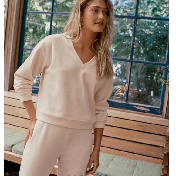 Marine Layer Cord Velour V-Neck Sweatshirt Velour Wide Leg Pant SET - Picture 2 of 8